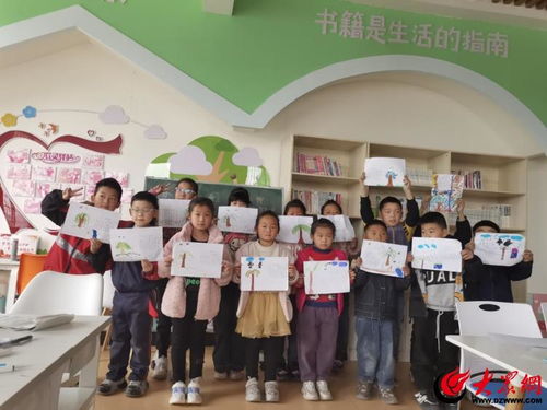 墨香浸潤(rùn)?quán)l(xiāng)土，交流點(diǎn)亮文化——沂水縣楊莊鎮(zhèn)文化站開(kāi)展硬筆書(shū)法教學(xué)與文化交流活動(dòng)